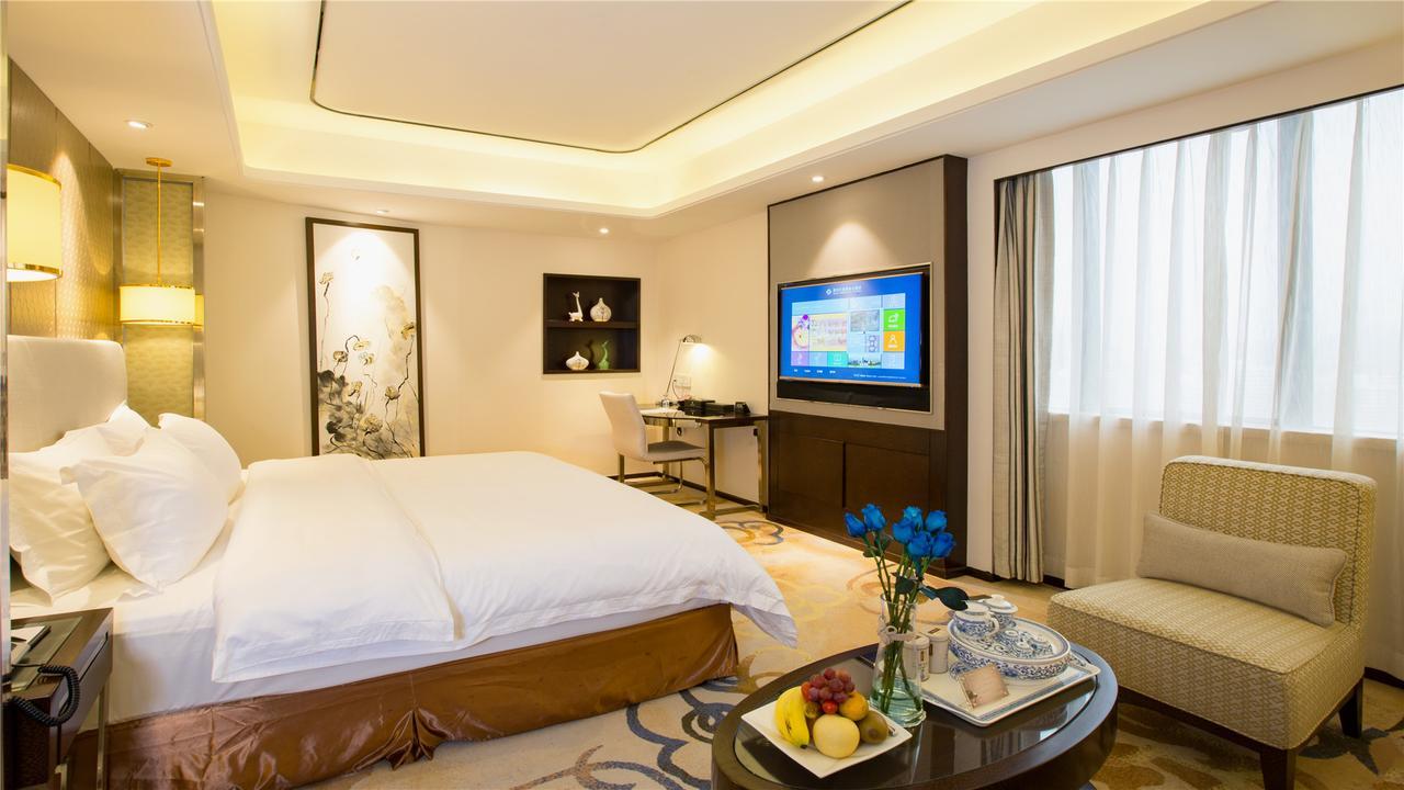 Noble Jasper Hotel Huizhou  Exteriör bild