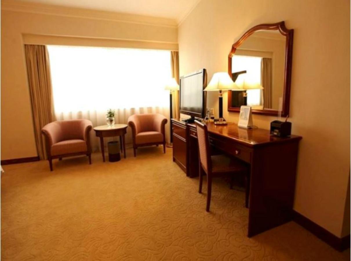 Noble Jasper Hotel Huizhou  Exteriör bild