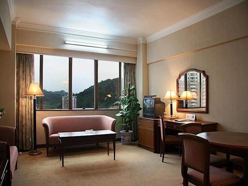 Noble Jasper Hotel Huizhou  Exteriör bild